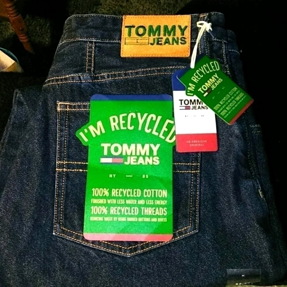 Tommy Hilfiger High Rise Tapered Recycle Jeans 32 X 28